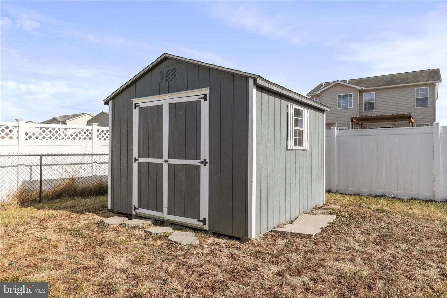 82 Bishop Avenue photo 37