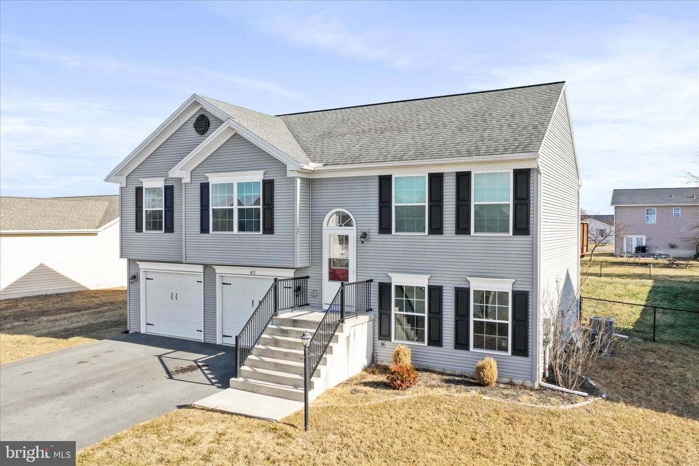 82 Bishop Avenue photo 39