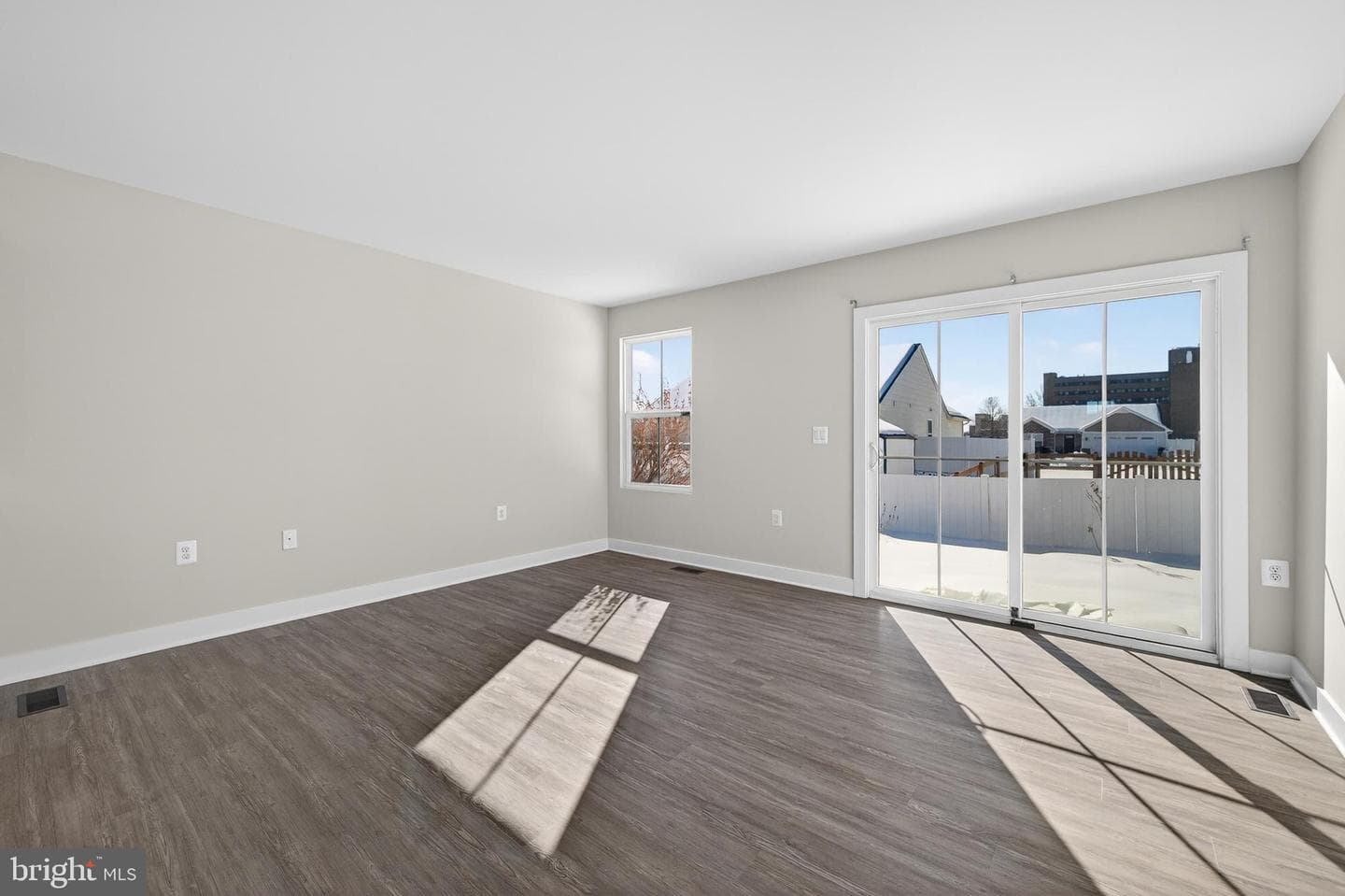 54 Norfolk Lane photo 14