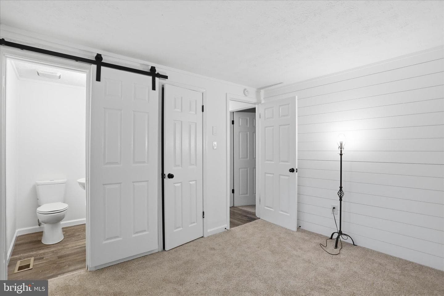 2883 Williamsport Pike photo 21