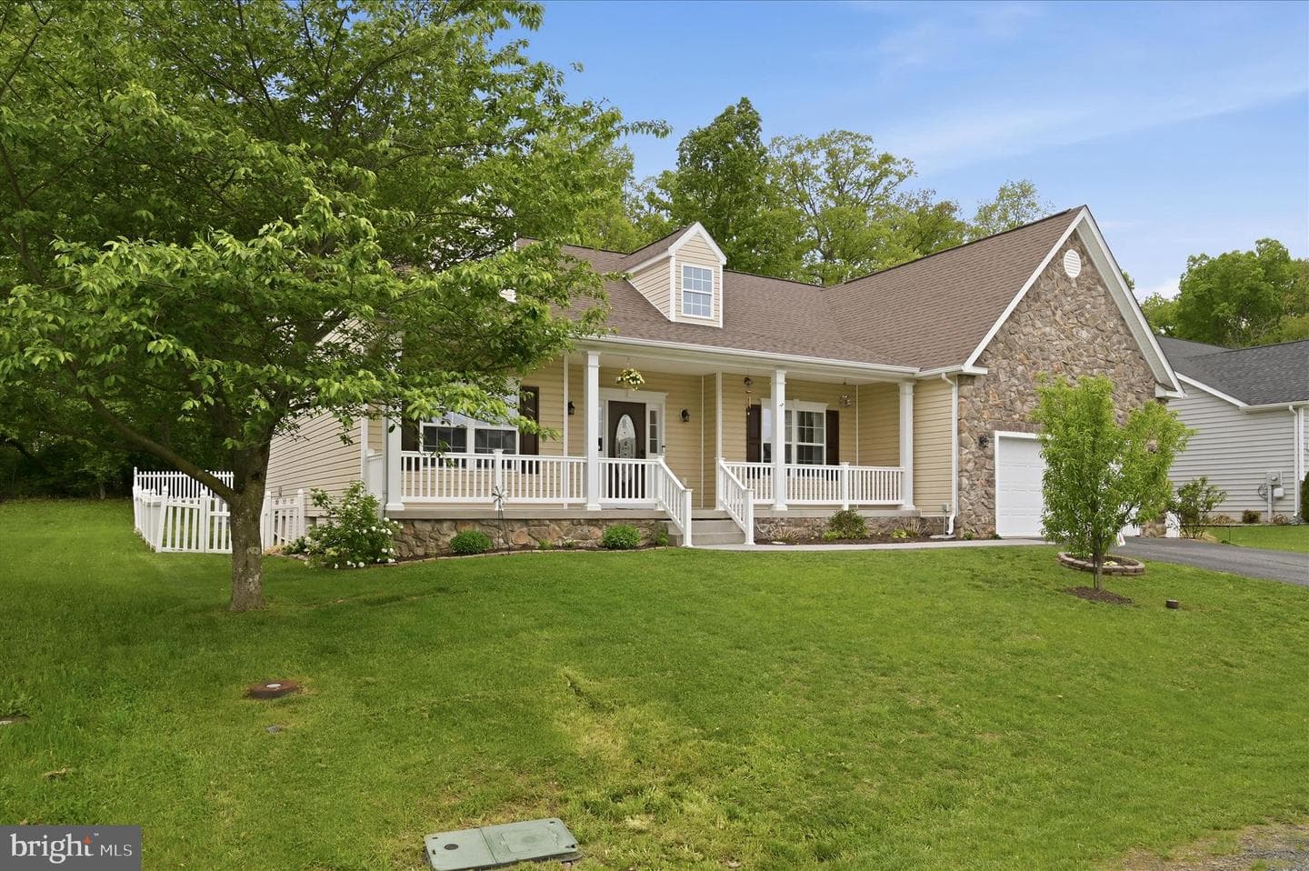 674 Webber Springs Drive photo 55