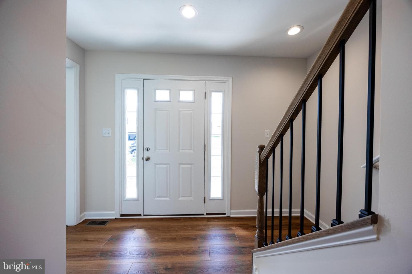 117 Cabriolet Court photo 2