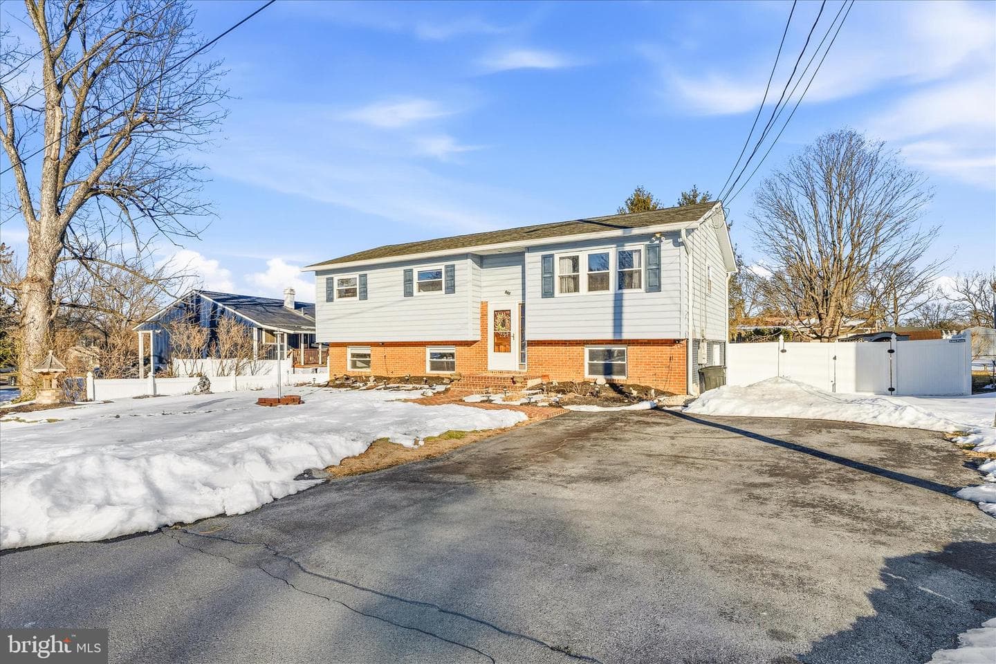 501 Cara Court photo 3