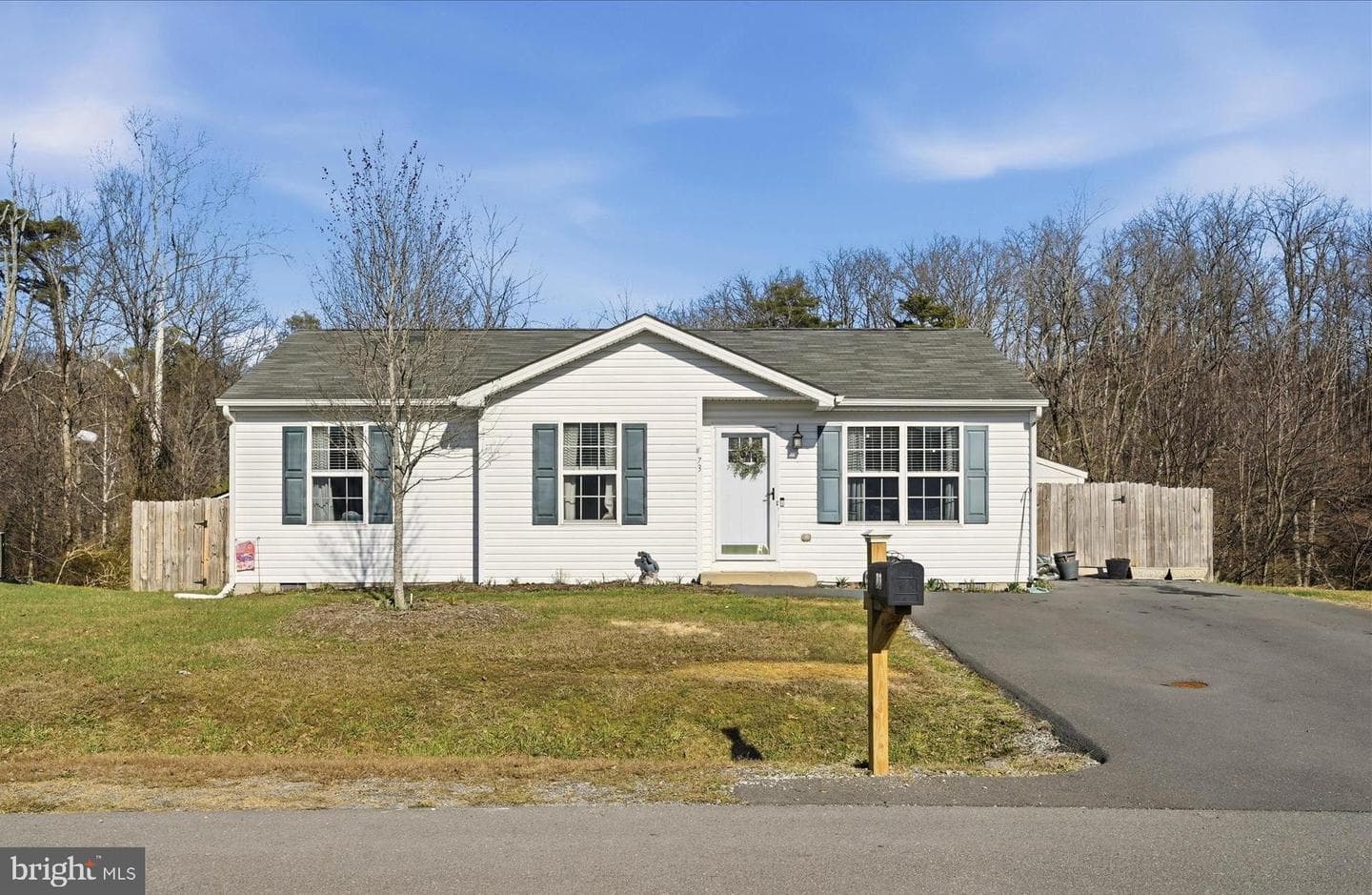 73 Eisenhower Circle photo 29