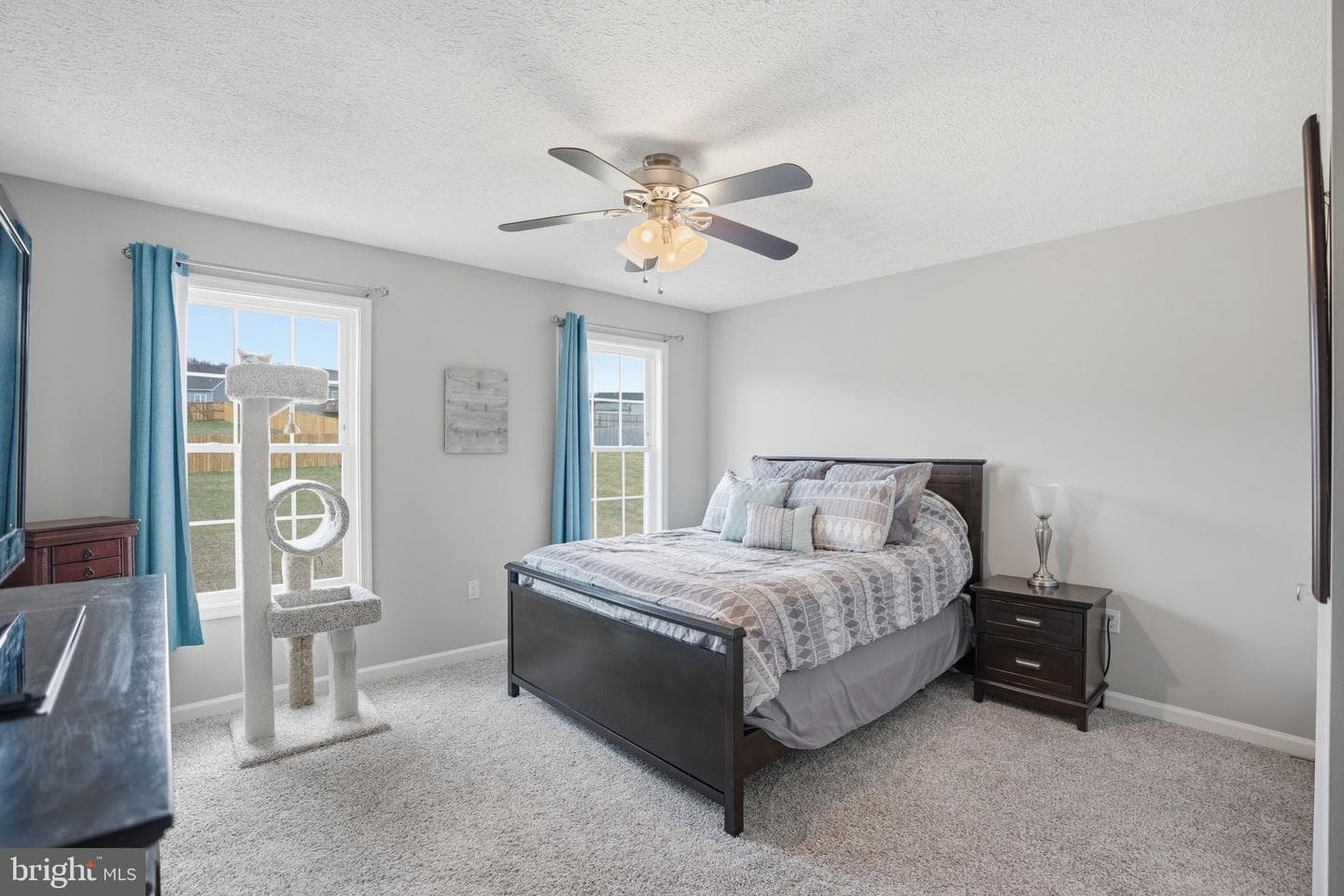 82 Latrobe Drive photo 41