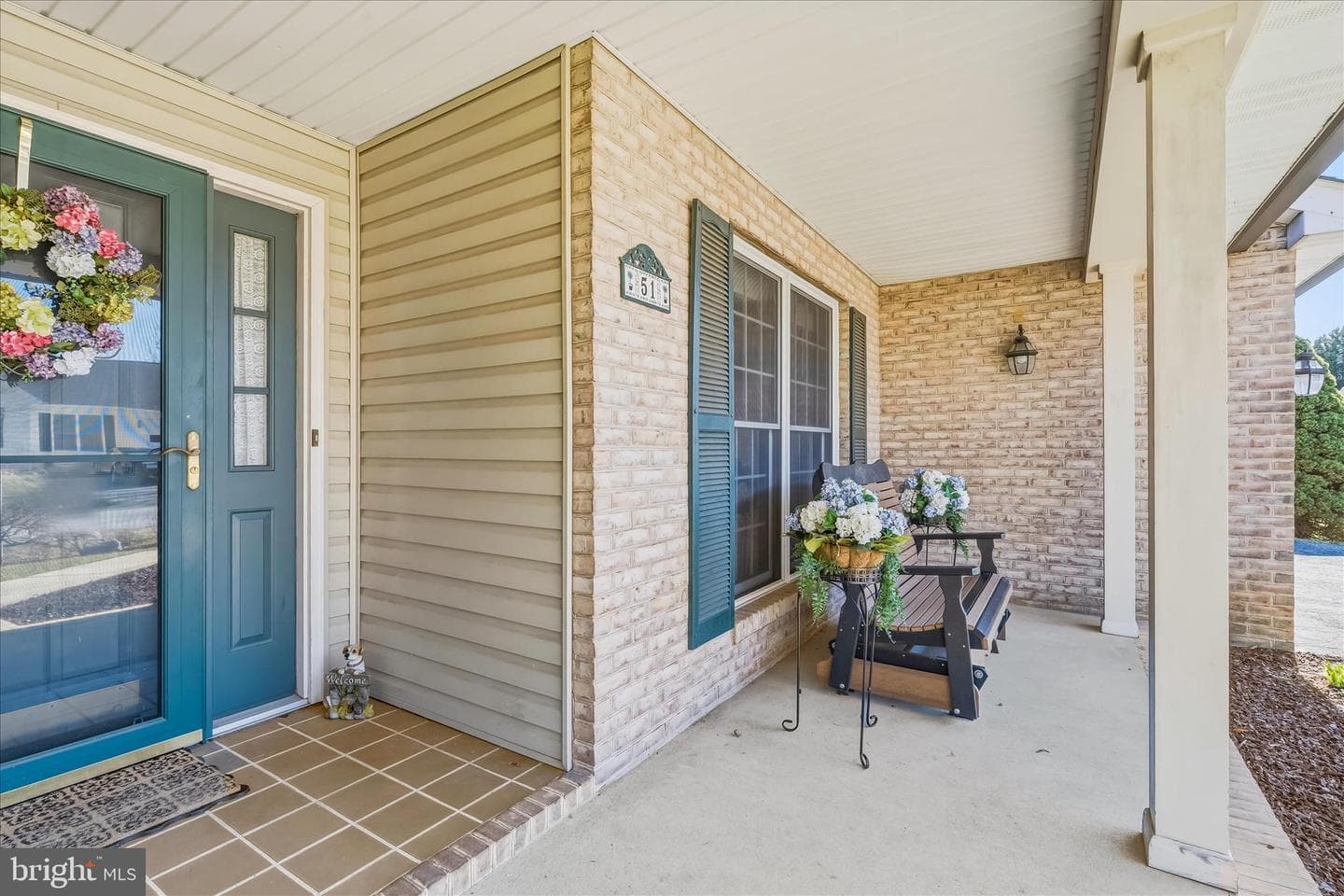 51 Pembroke Lane photo 5