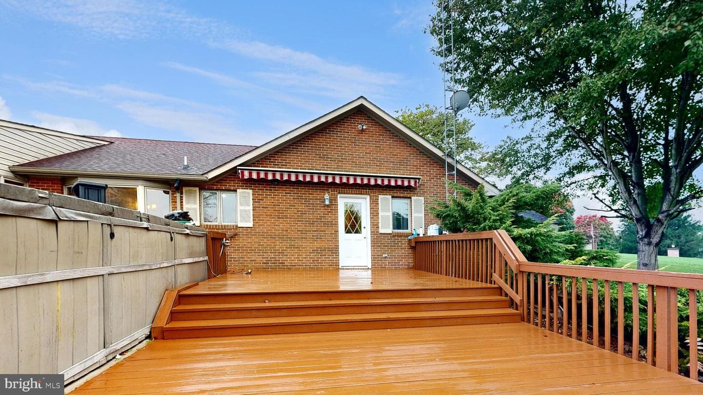 40 Marston Drive photo 27