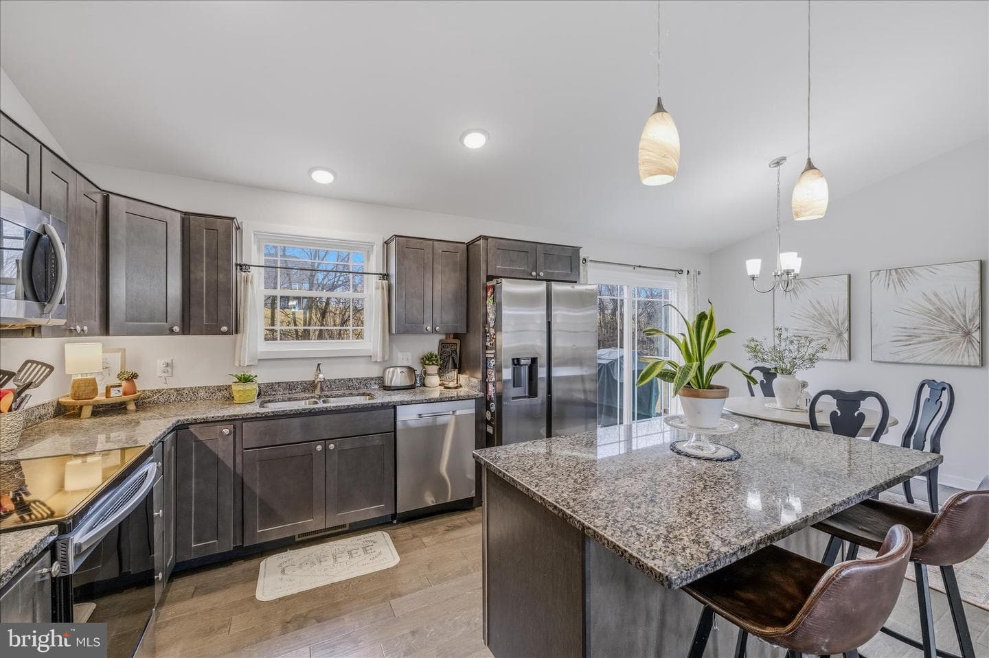 174 Brant Lane photo 6