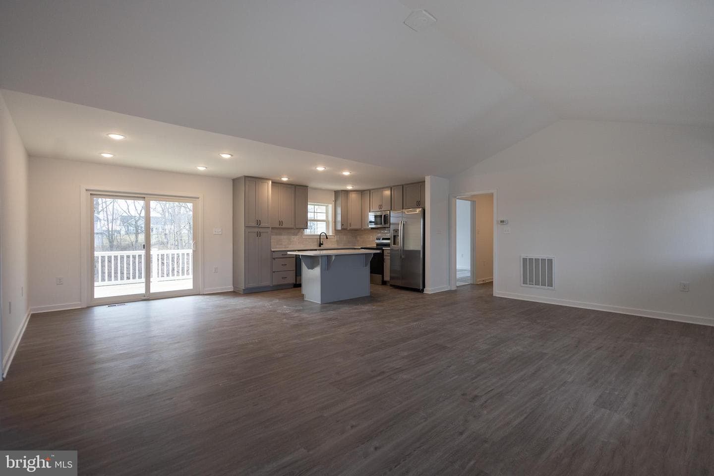 94 Nyquist Way photo 5