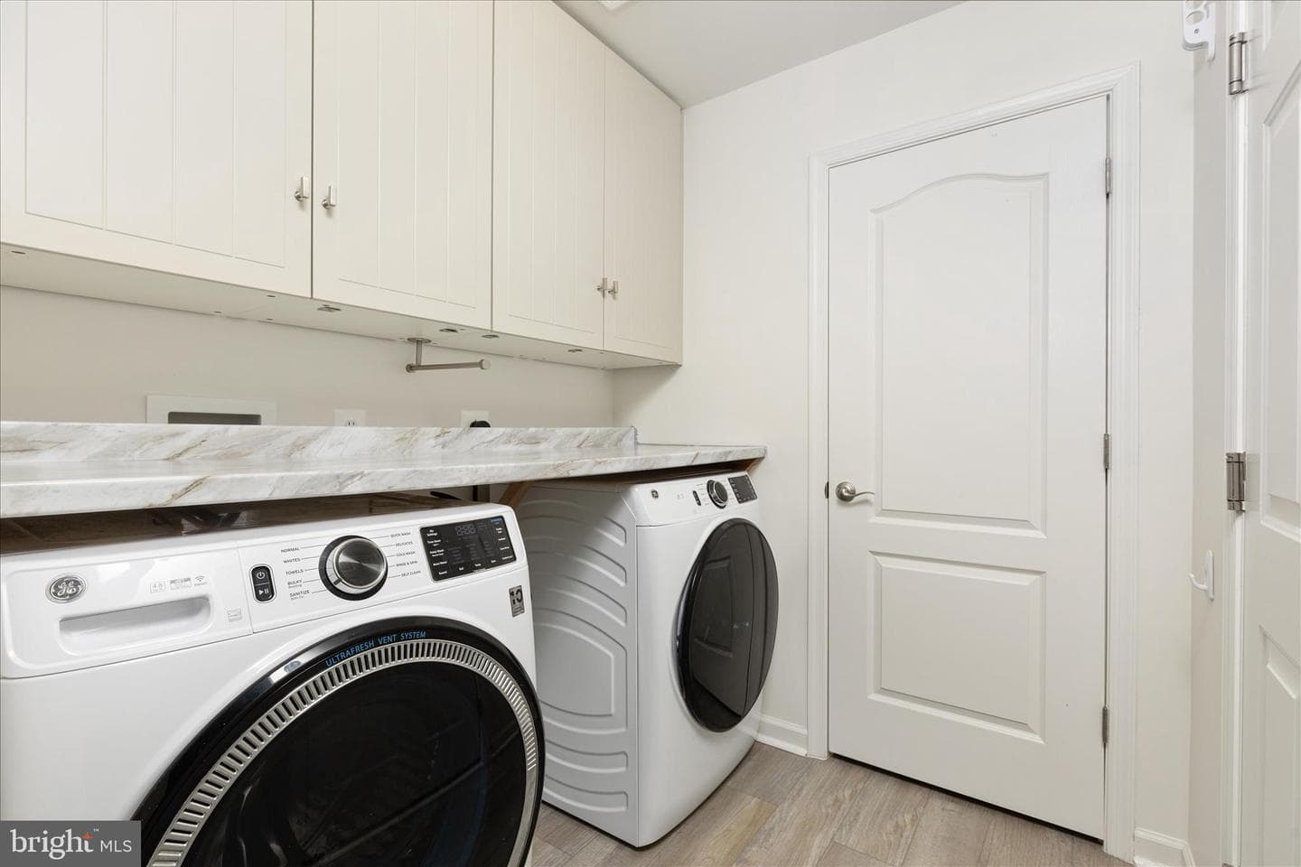 250 Stager Avenue photo 14
