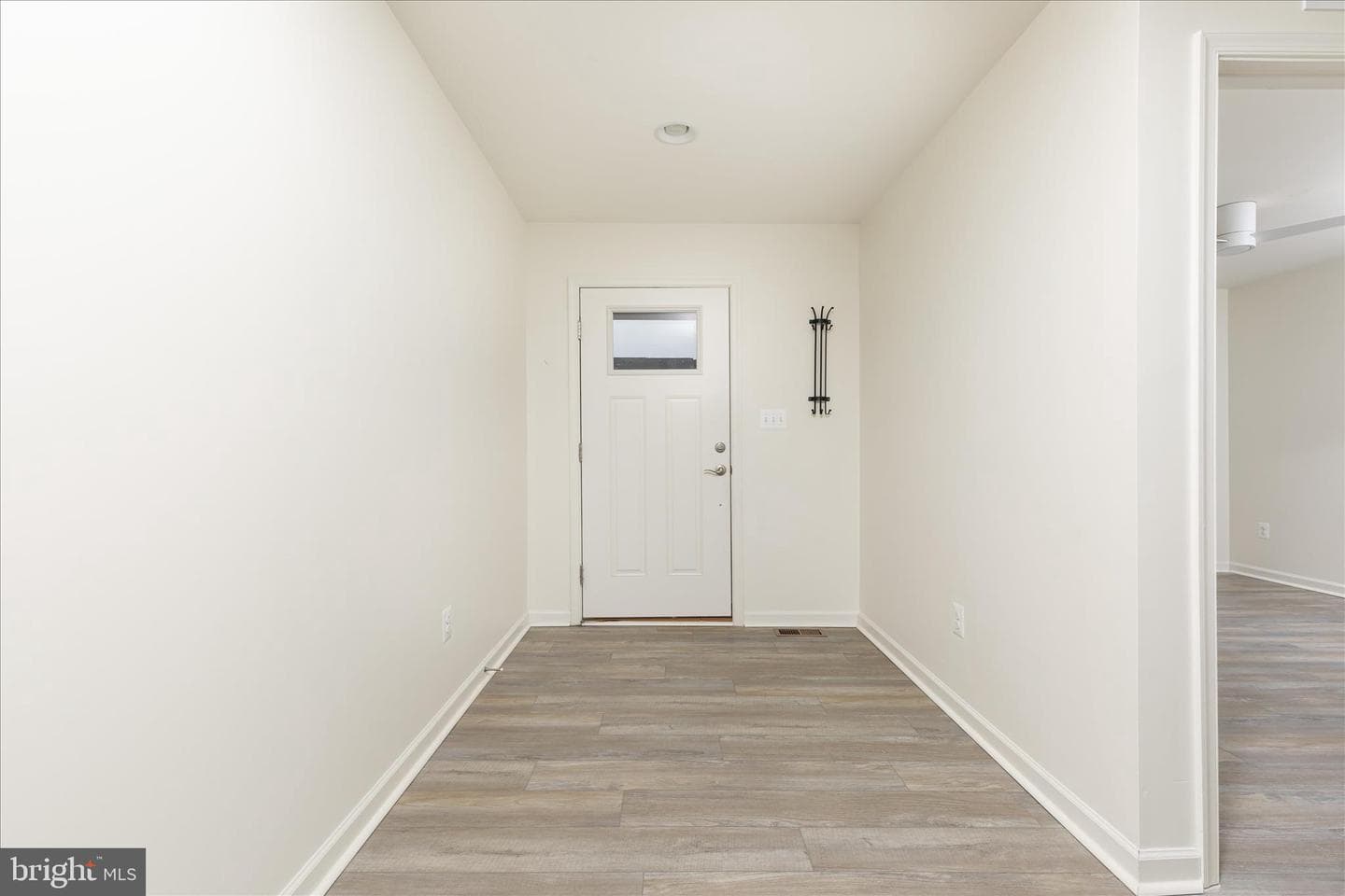 250 Stager Avenue photo 3