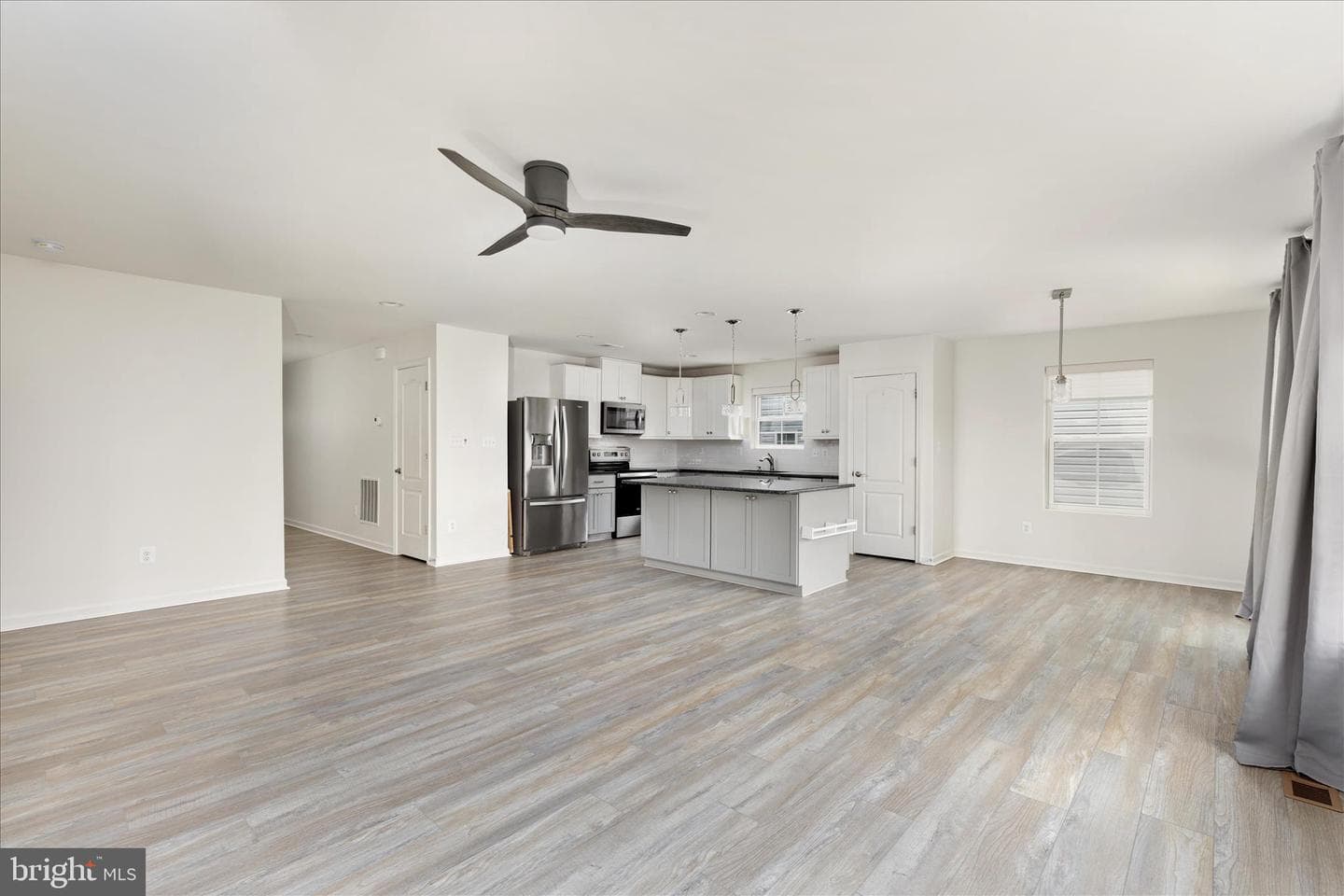 250 Stager Avenue photo 7