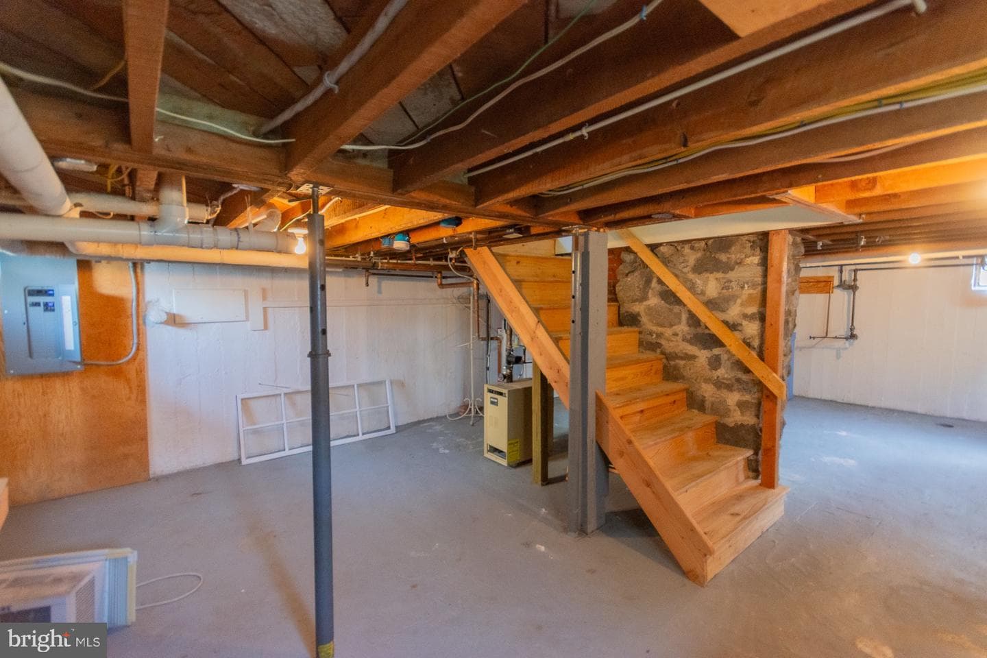 1104 W Race Street photo 50