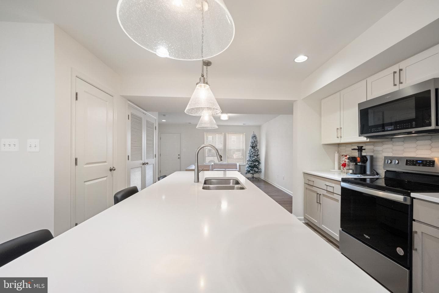 12 Pitch Pine Court photo 4