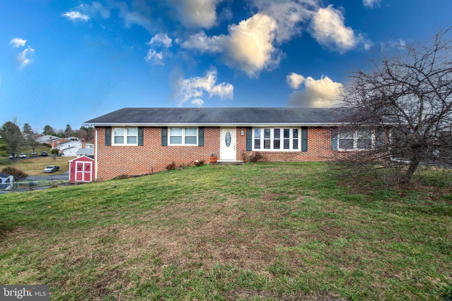 225 Botany Drive photo 3
