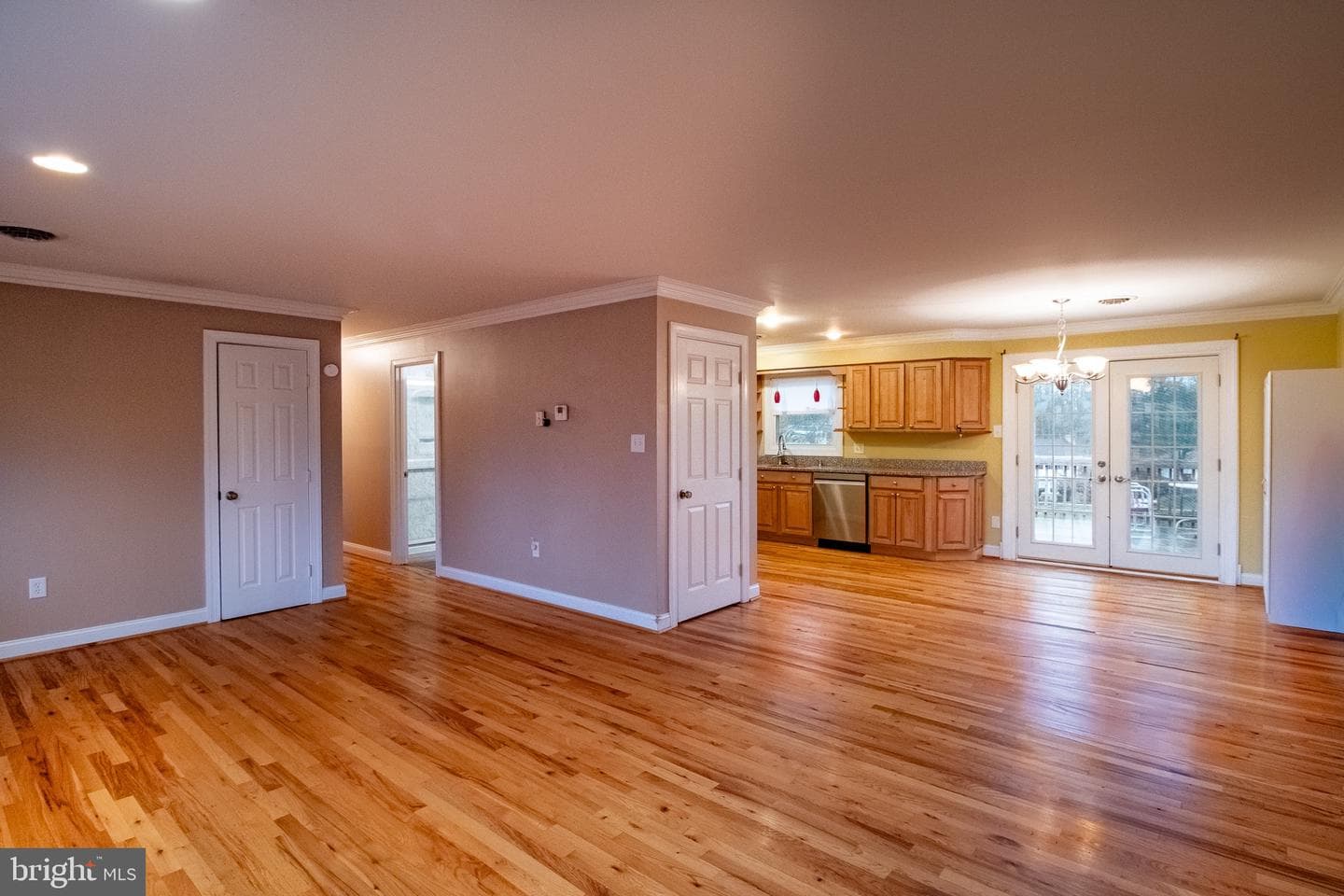 225 Botany Drive photo 6