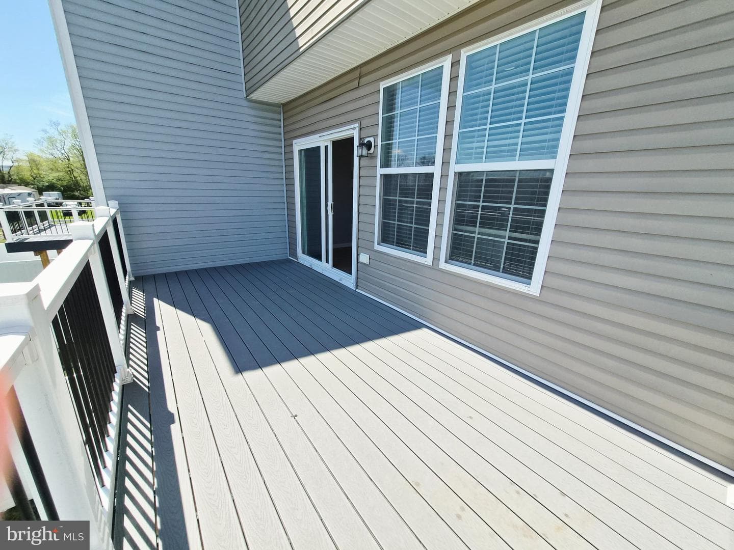 153 Kensington Terrace photo 25