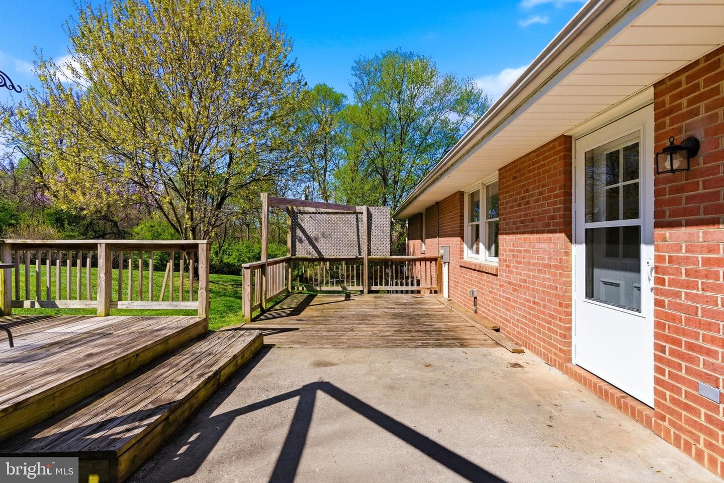 108 Meadowbrook Circle photo 37