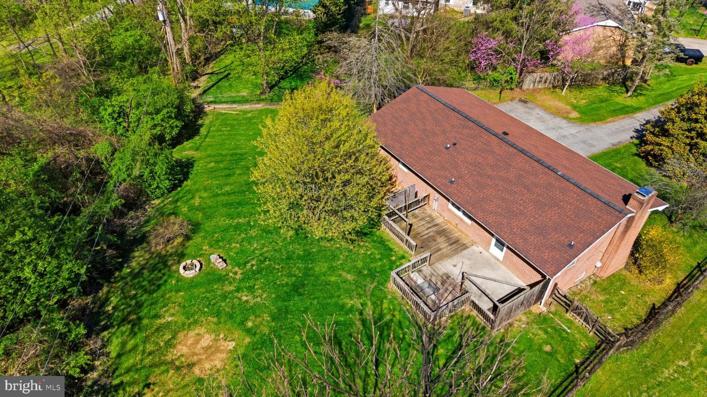 108 Meadowbrook Circle photo 43