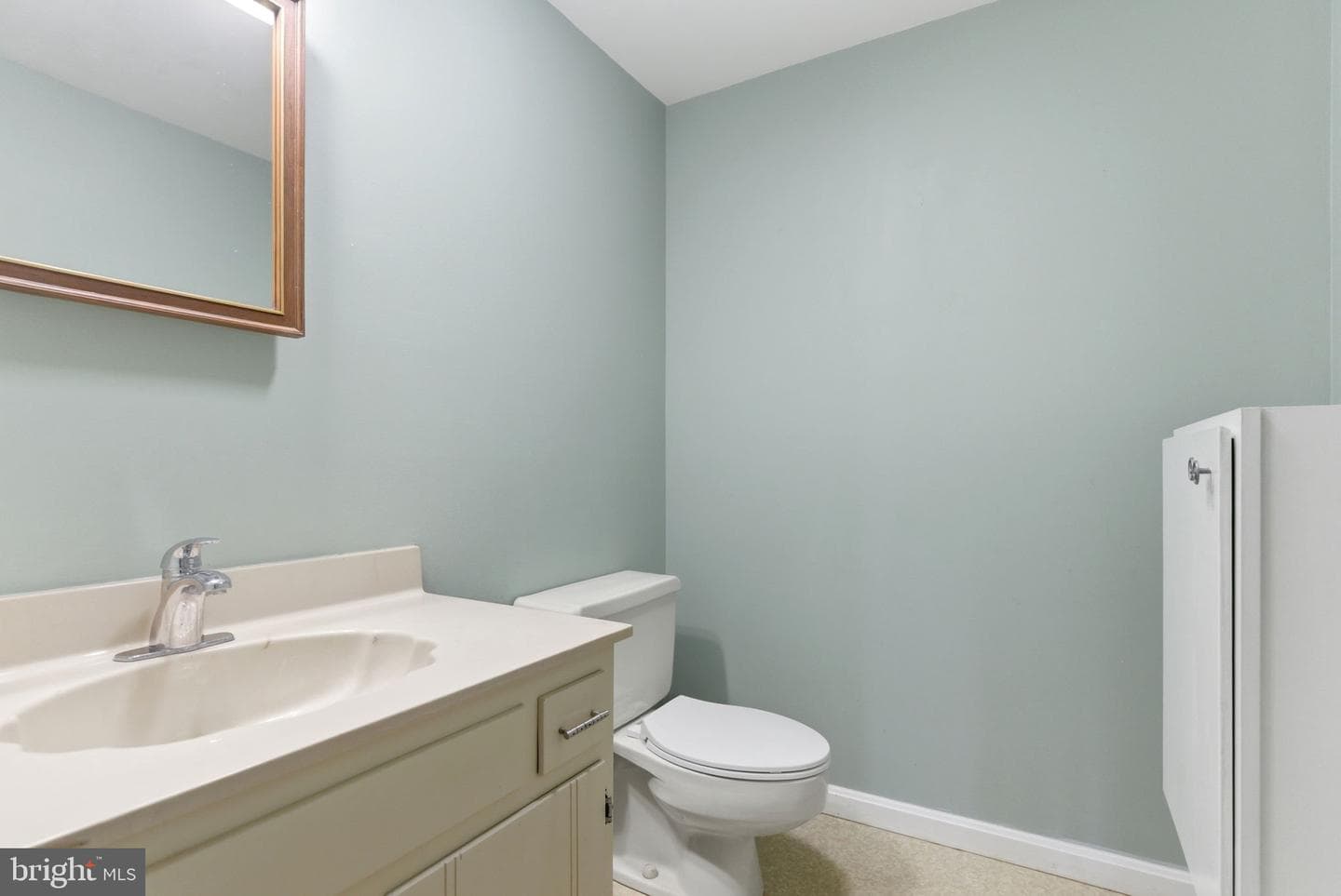 108 Meadowbrook Circle photo 9