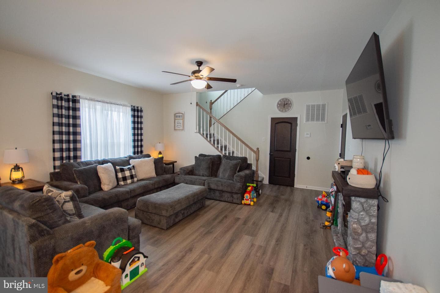 90 Larimar Lane photo 11