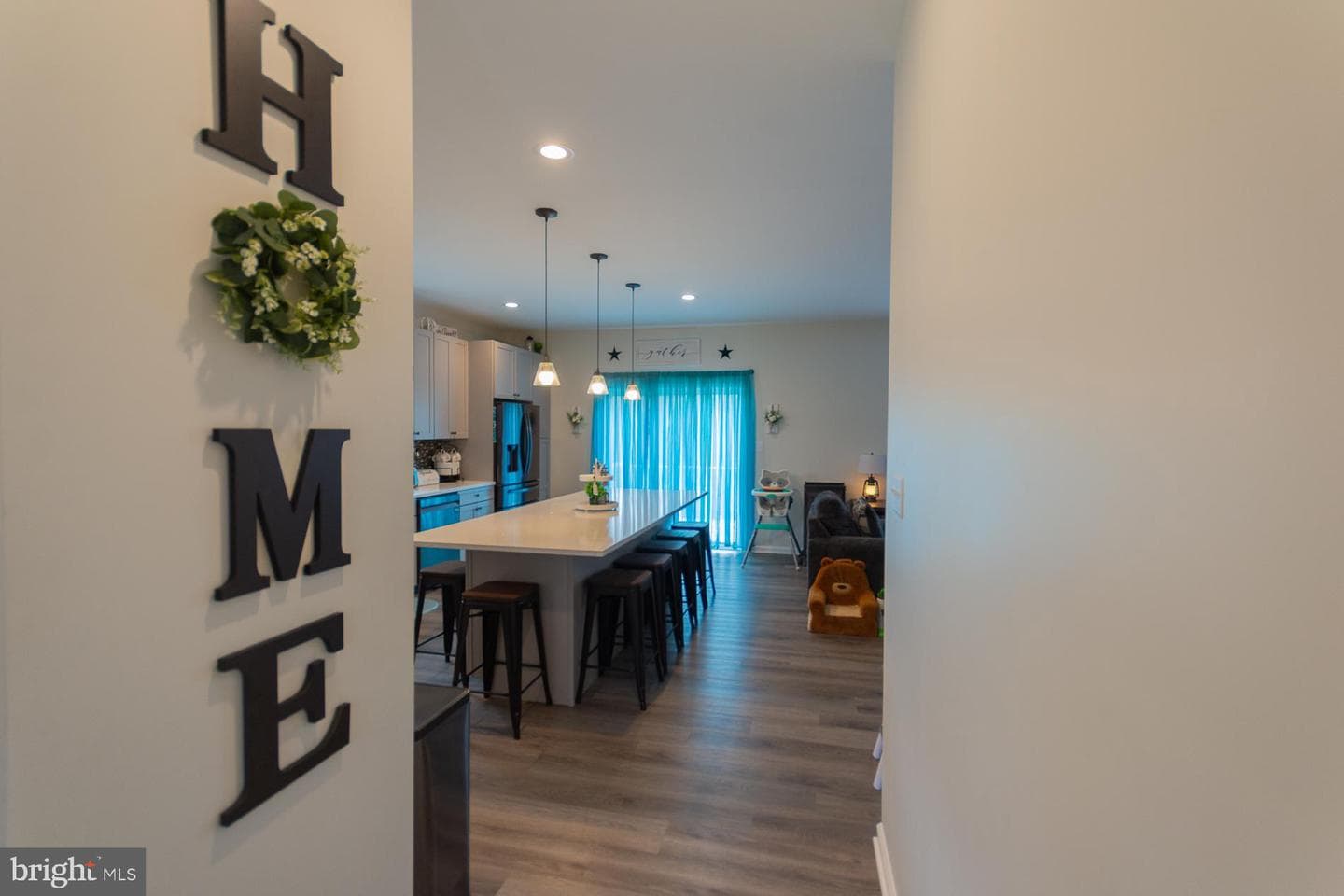 90 Larimar Lane photo 3