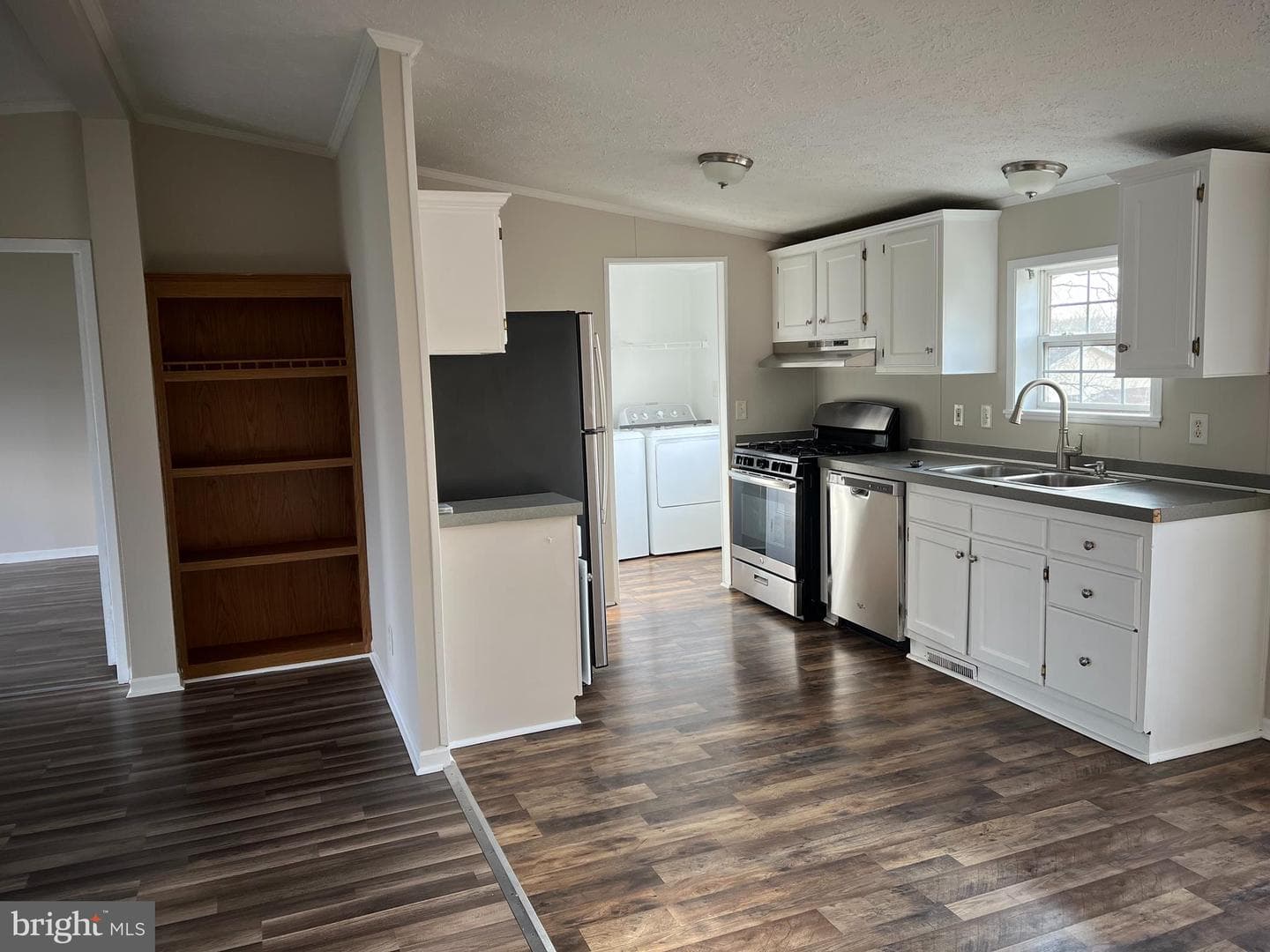 37 Thayers Gull Drive photo 9