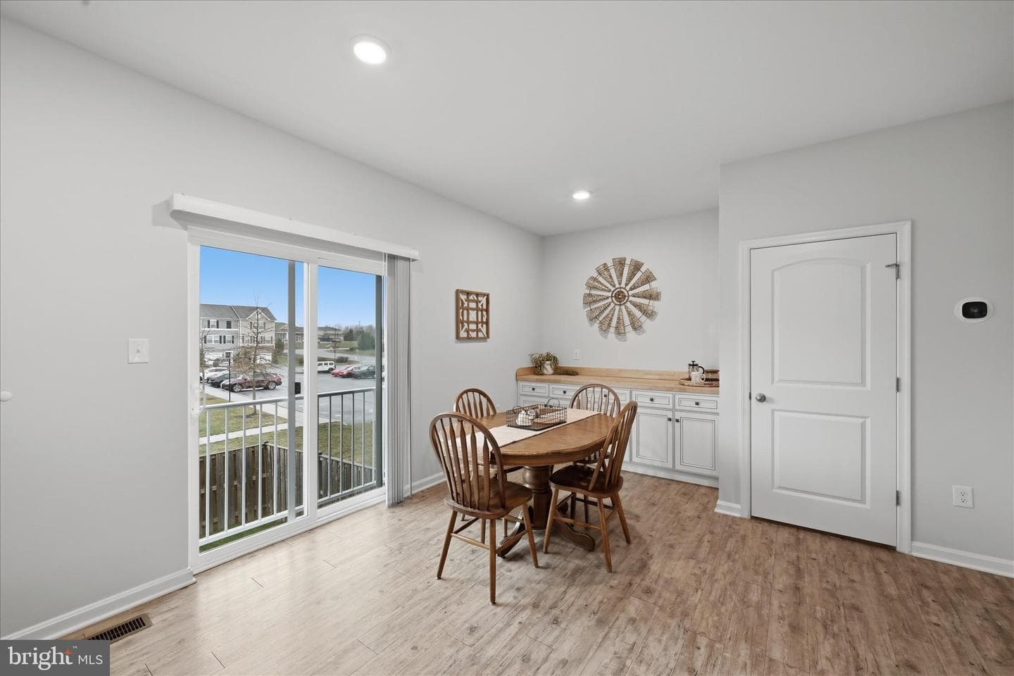 227 Magellan Drive photo 15