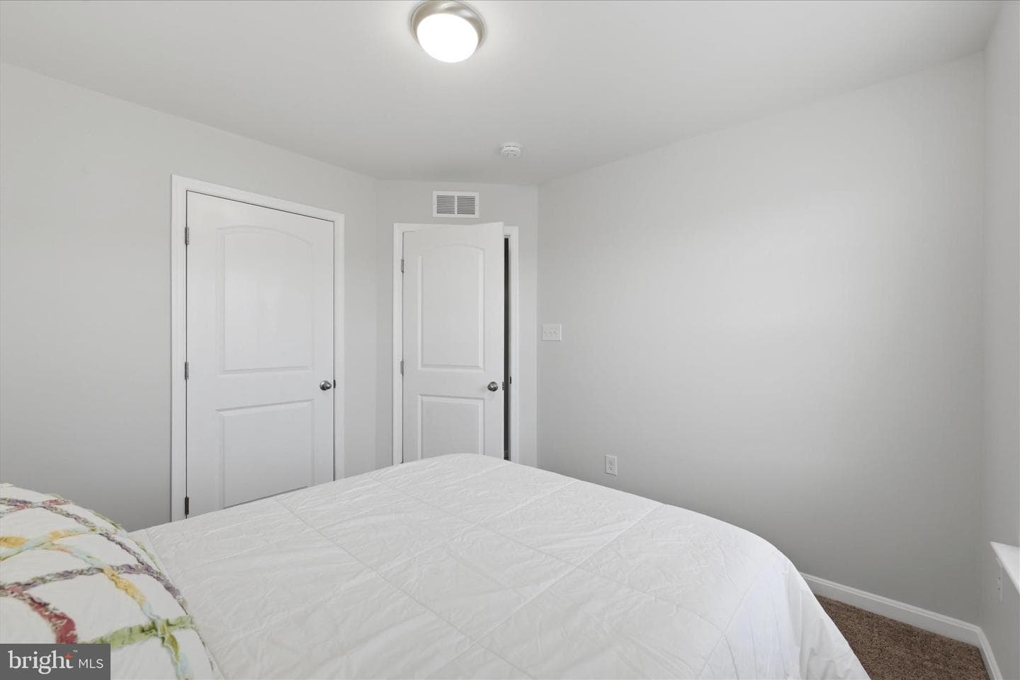227 Magellan Drive photo 25