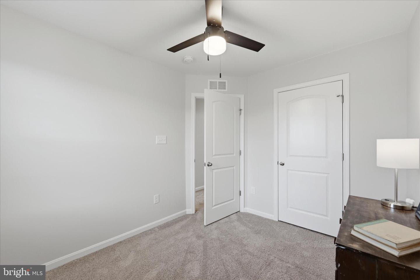 227 Magellan Drive photo 27