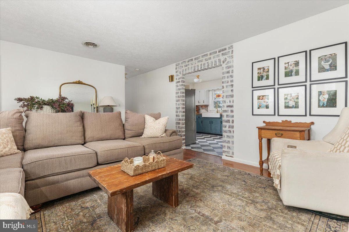 32 Cheerful Faye Drive photo 10