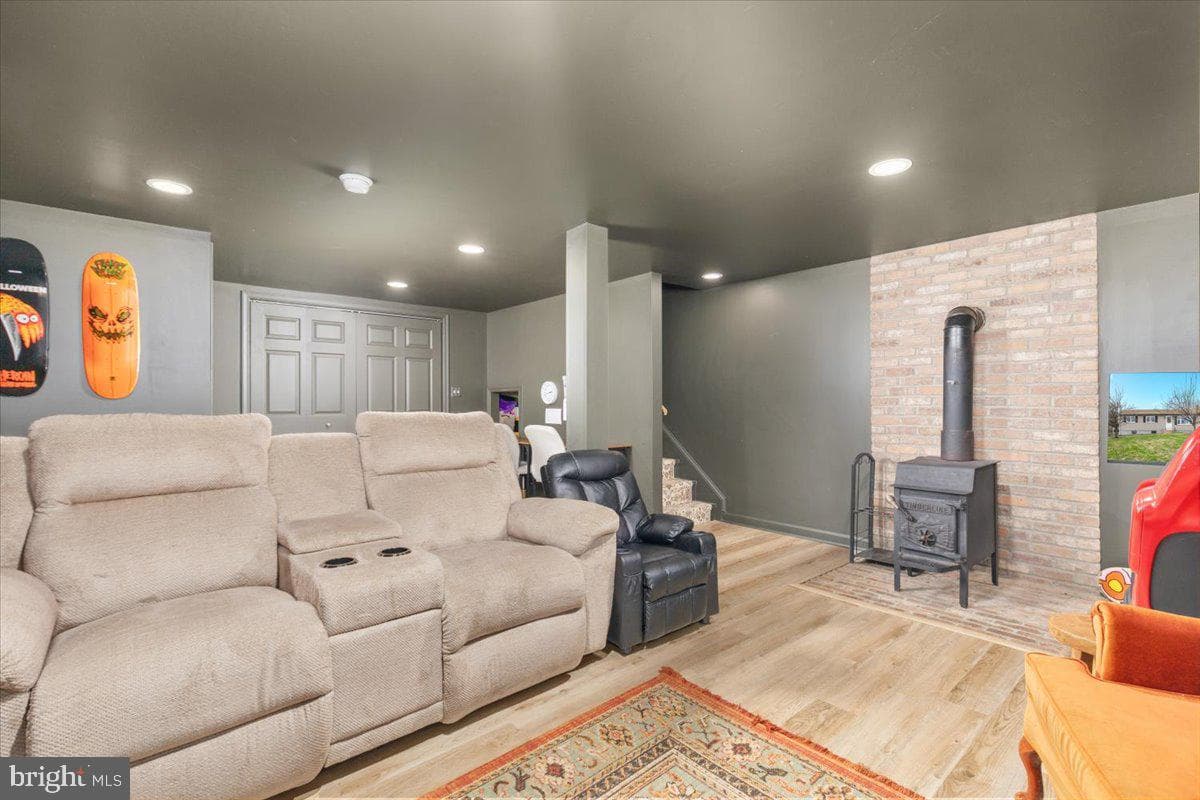 32 Cheerful Faye Drive photo 26