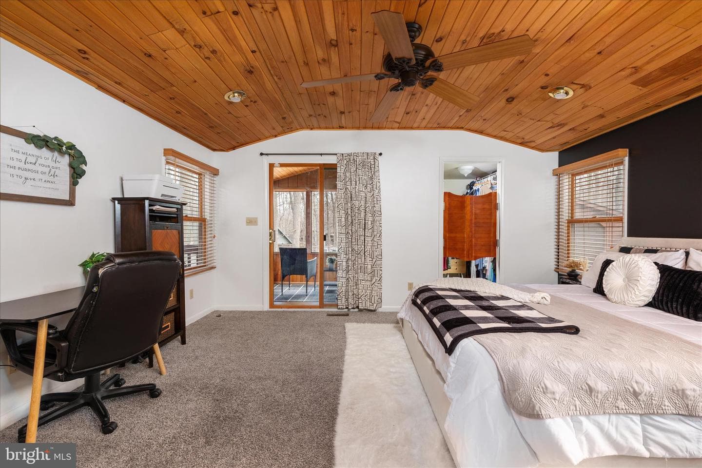 111 Bob White Lane photo 11