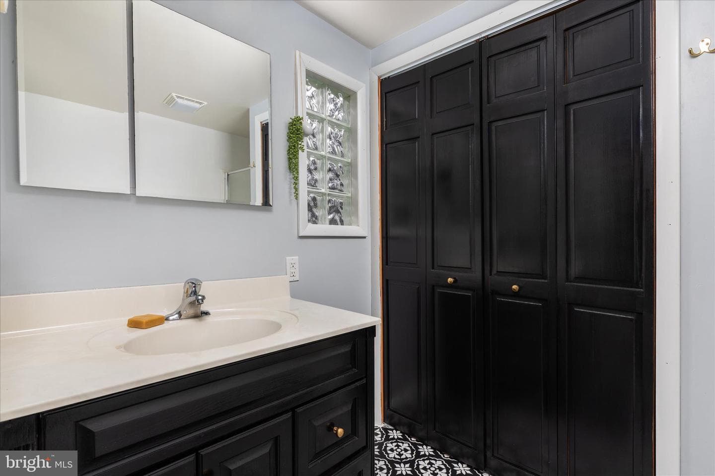 111 Bob White Lane photo 14