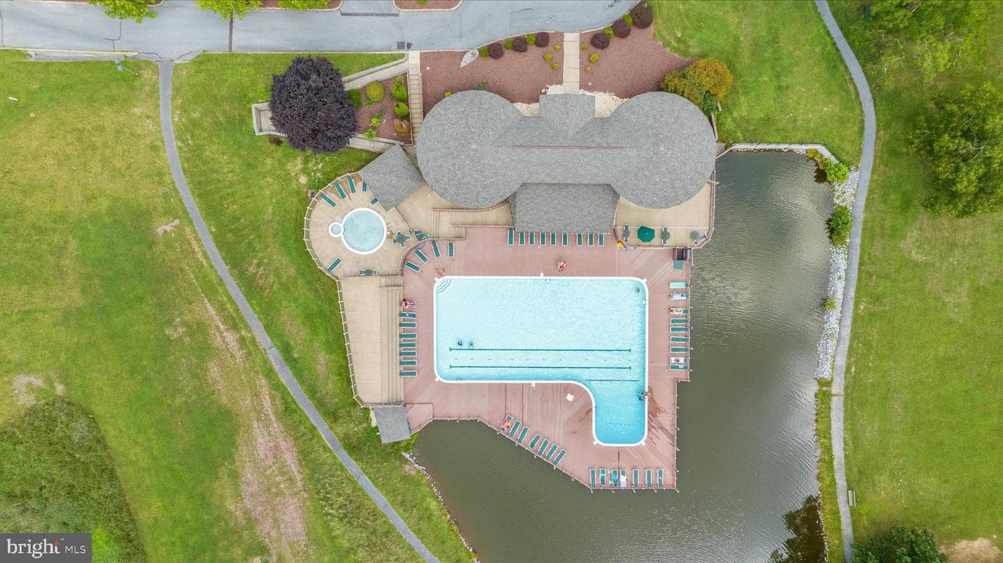 111 Bob White Lane photo 43