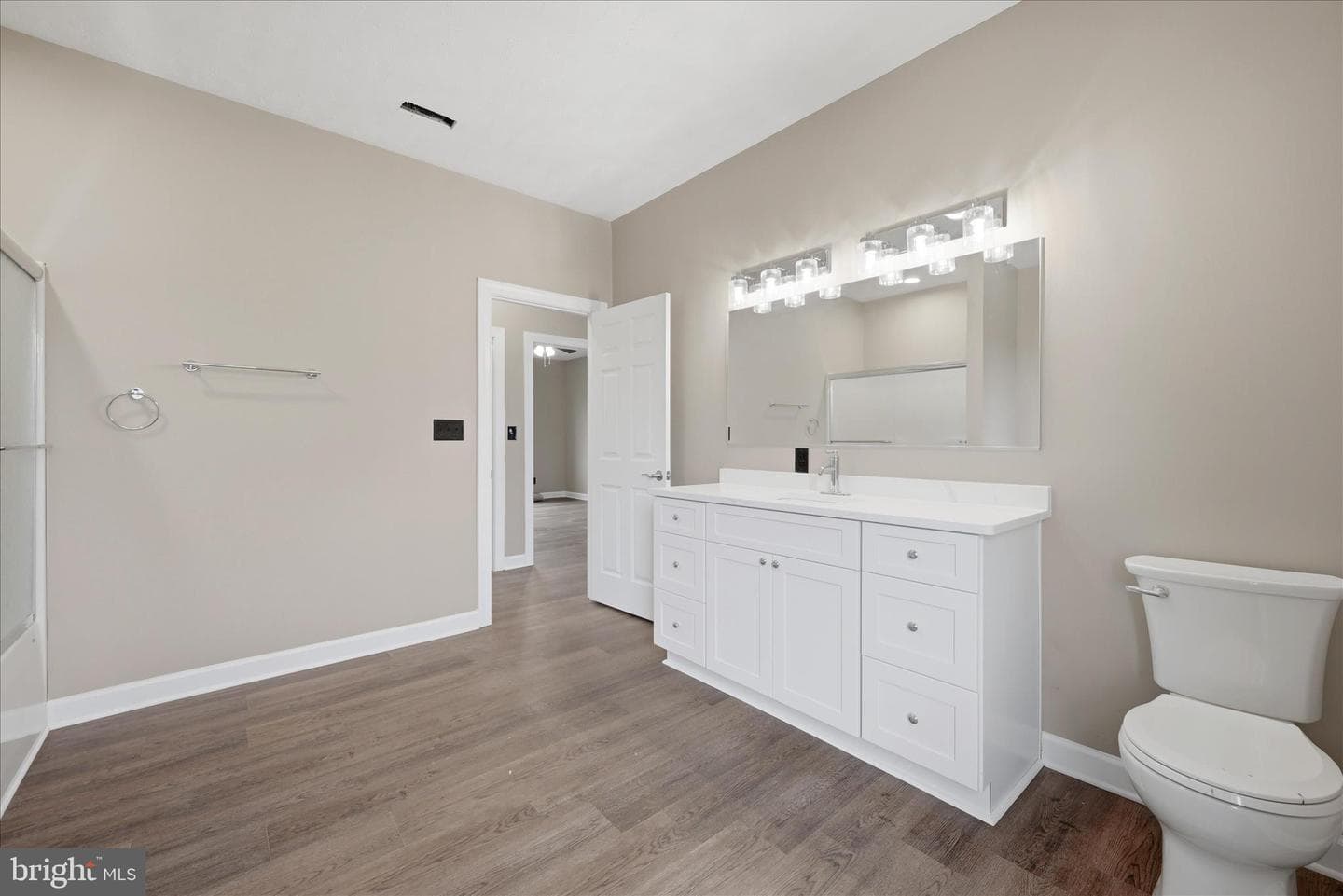 12 Bluebell Way photo 28