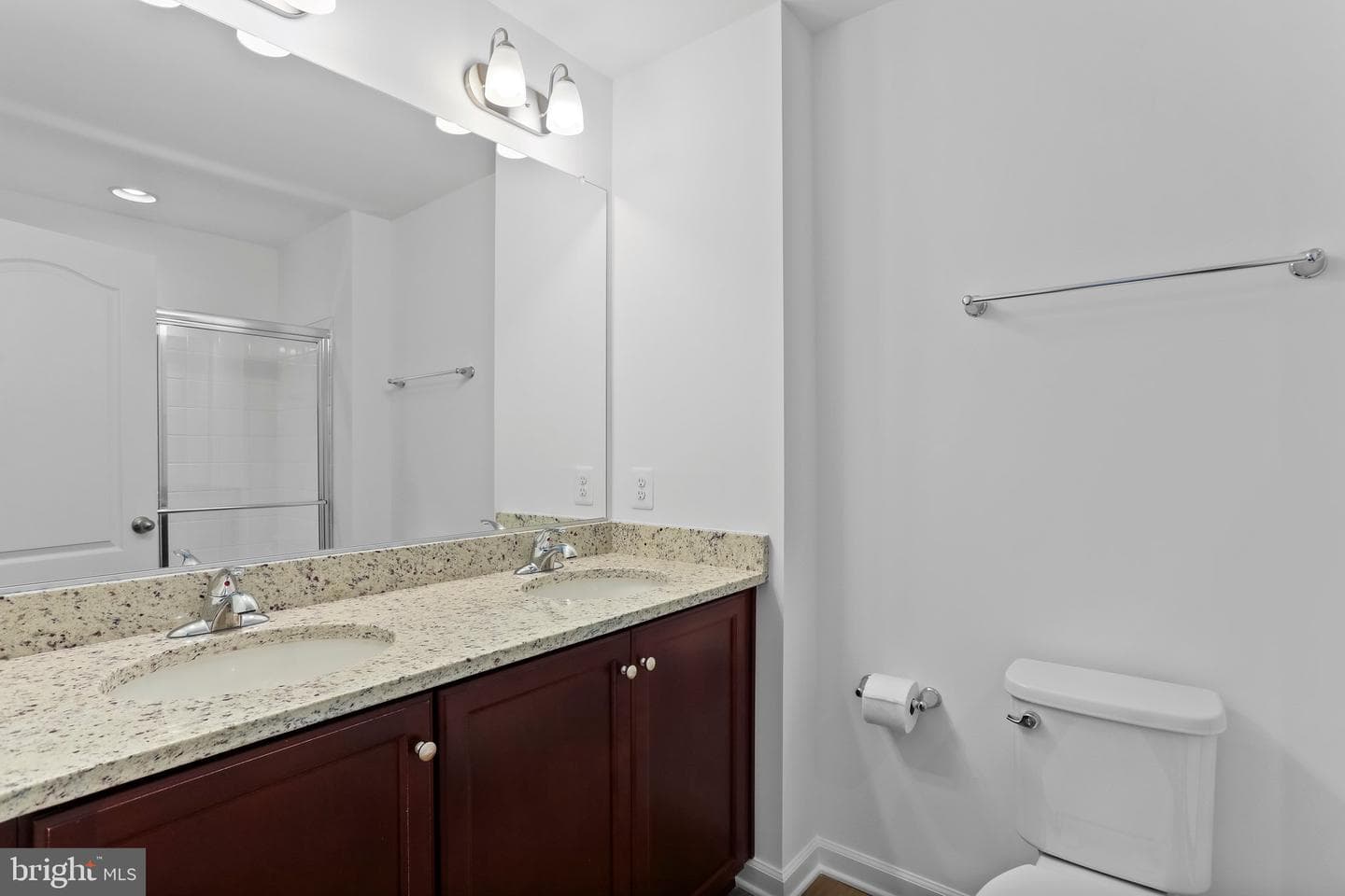 43 Andover Court photo 18