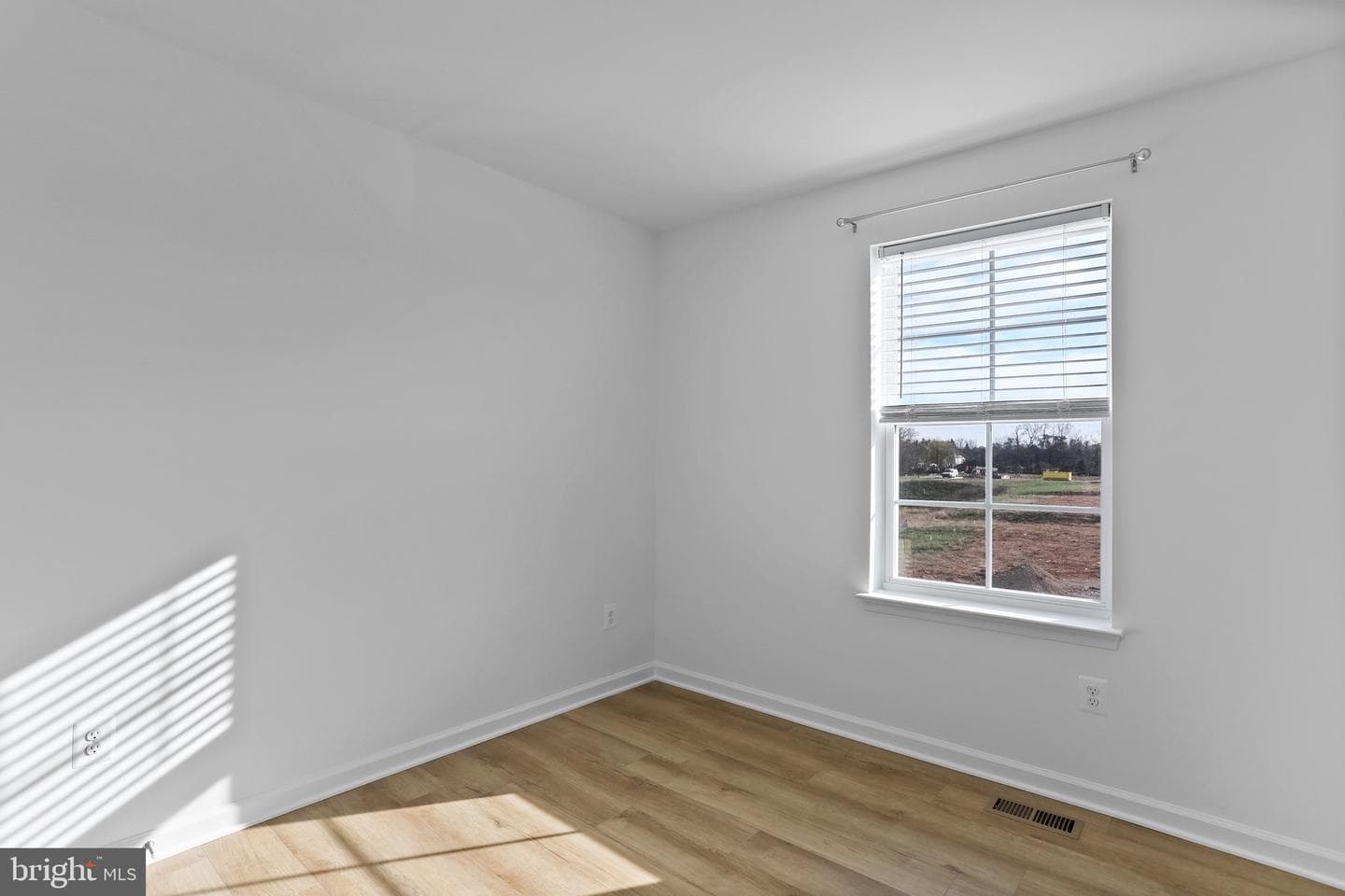 43 Andover Court photo 24