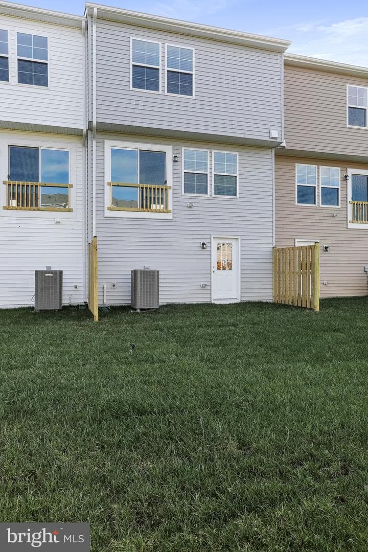 43 Andover Court photo 29