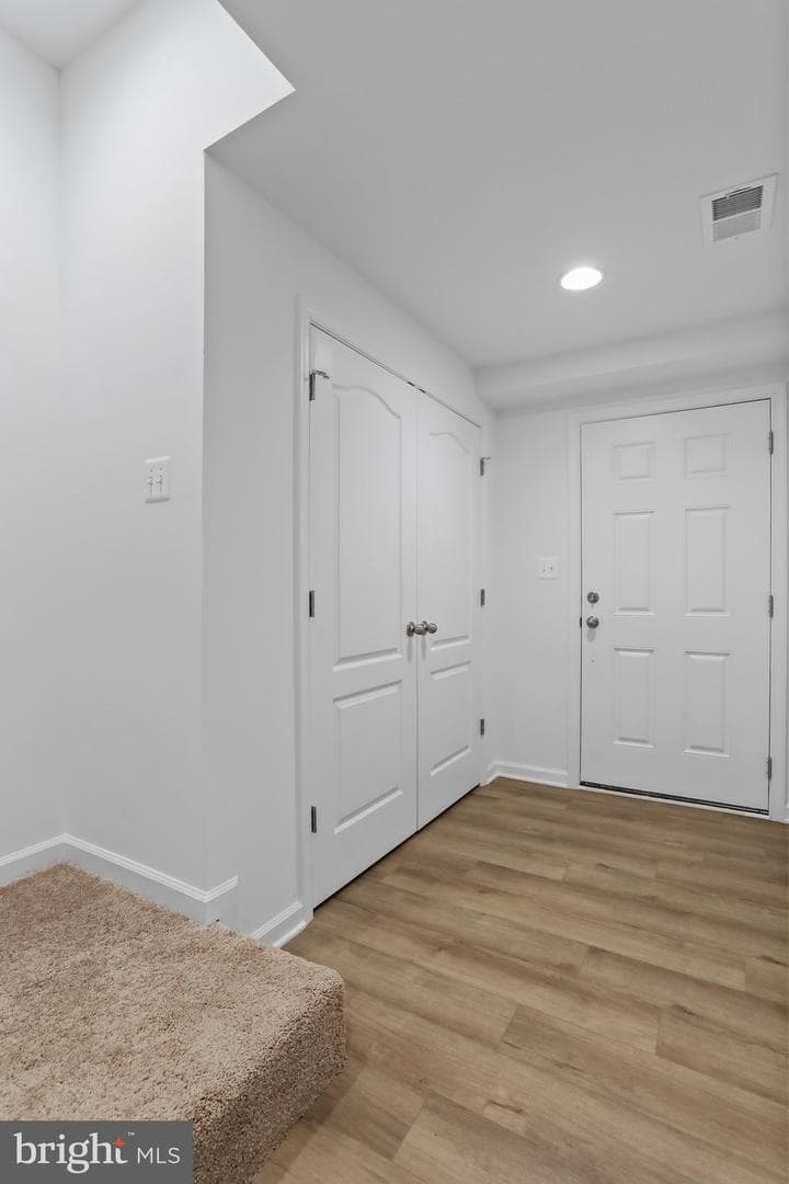 43 Andover Court photo 4