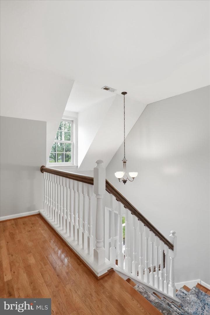 12 Columbus Court photo 32