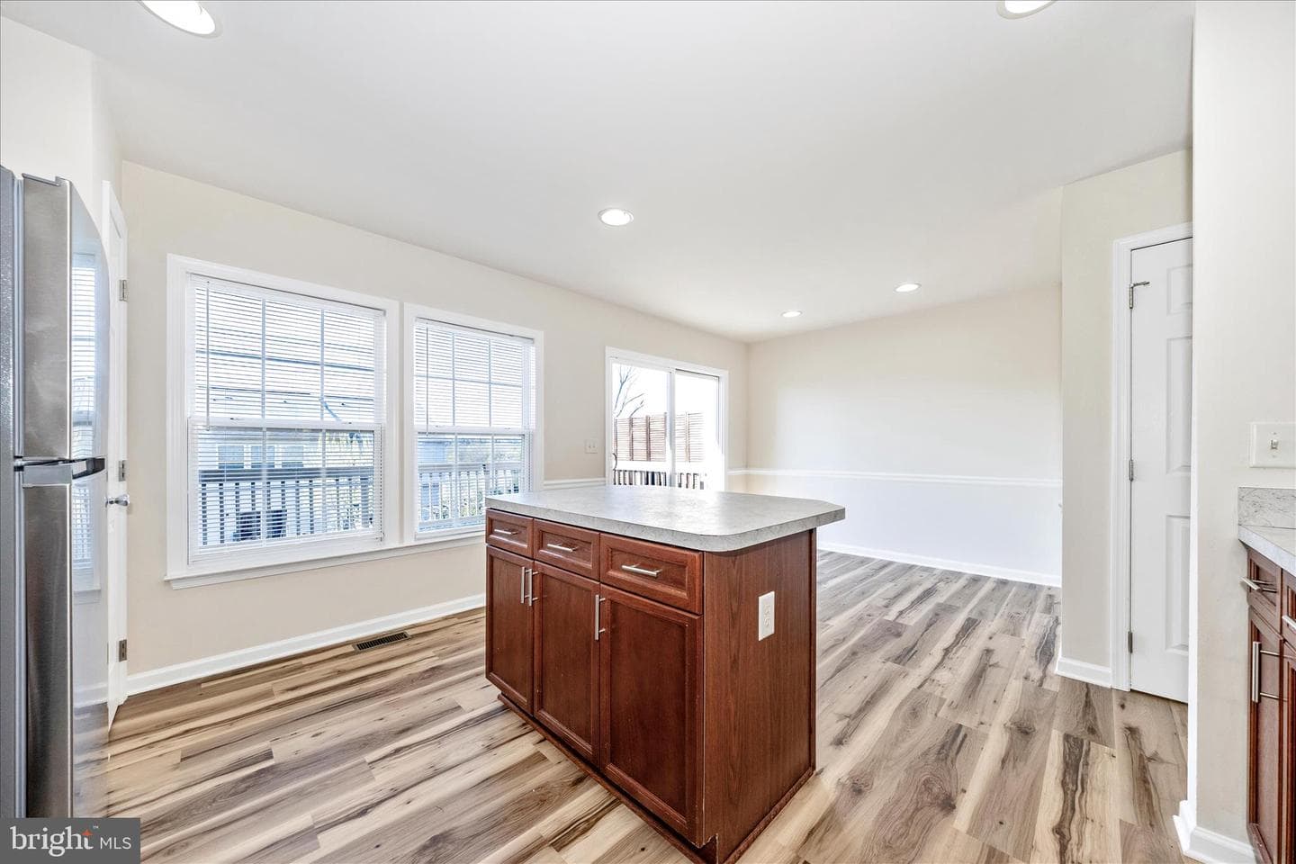 21 Lopez Drive photo 10