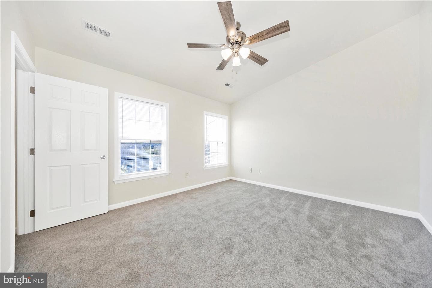 21 Lopez Drive photo 26