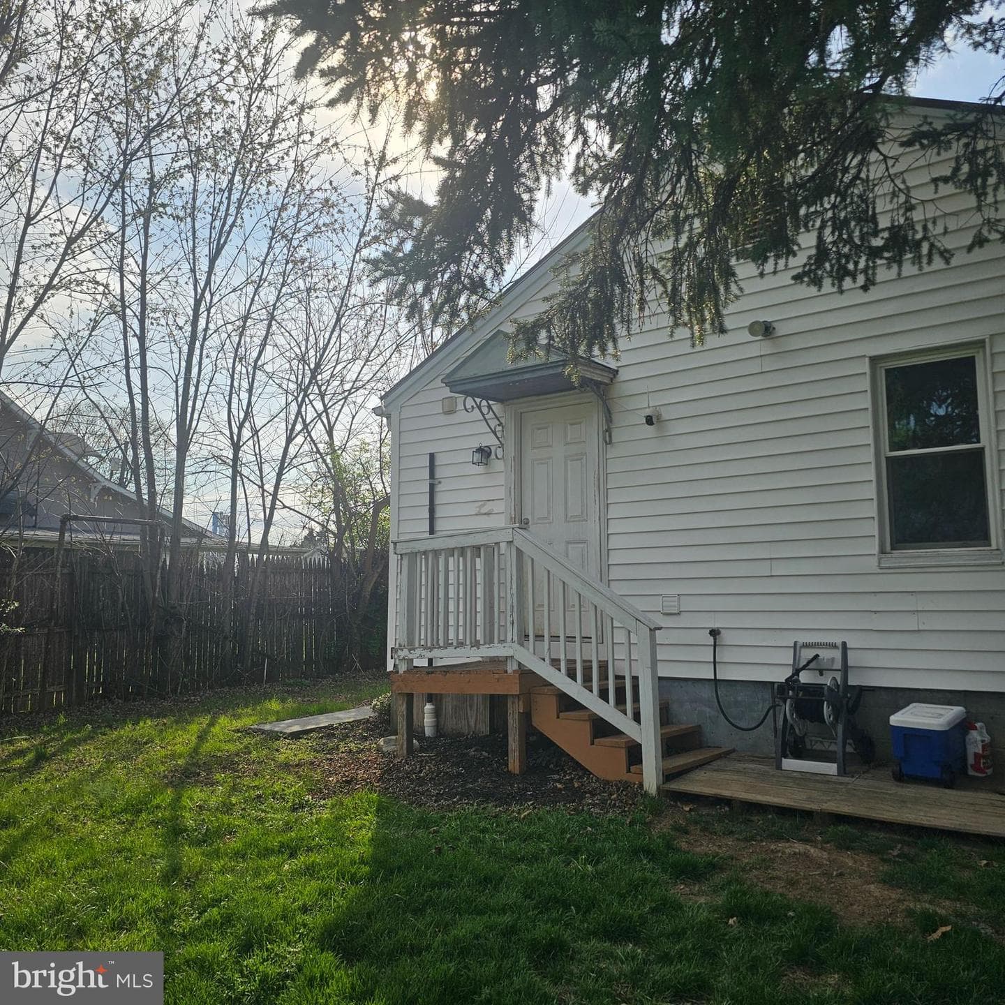 146 State Circle photo 15