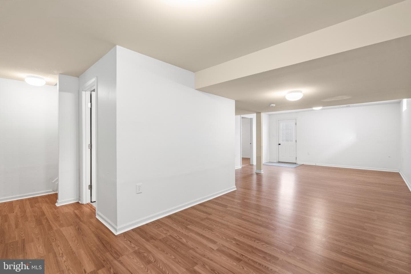 471 Bentley Drive photo 35