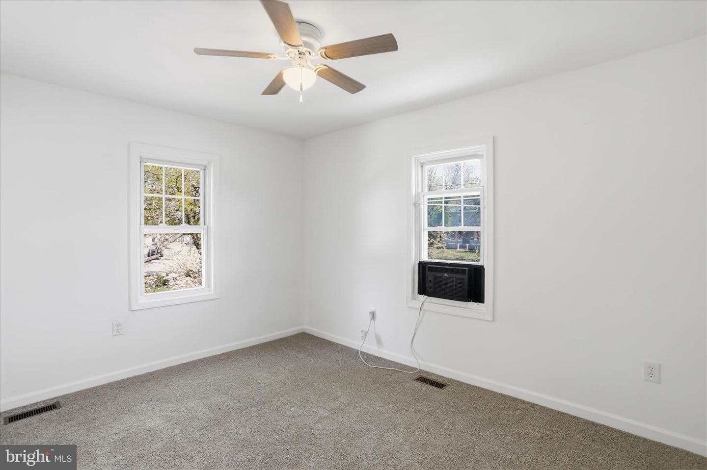 3552 Winchester Avenue photo 20