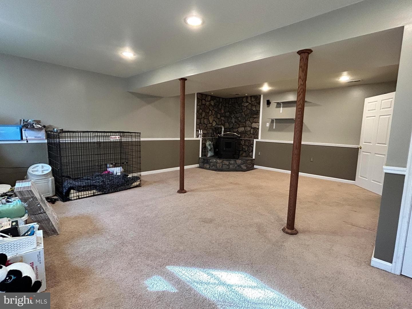 60 Wendover Drive photo 32