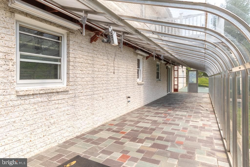 16 Marva Court photo 31