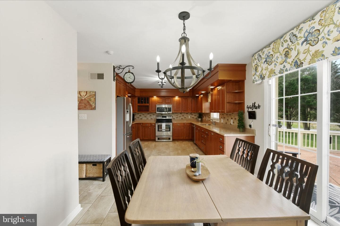 17 Renaissance Drive photo 25