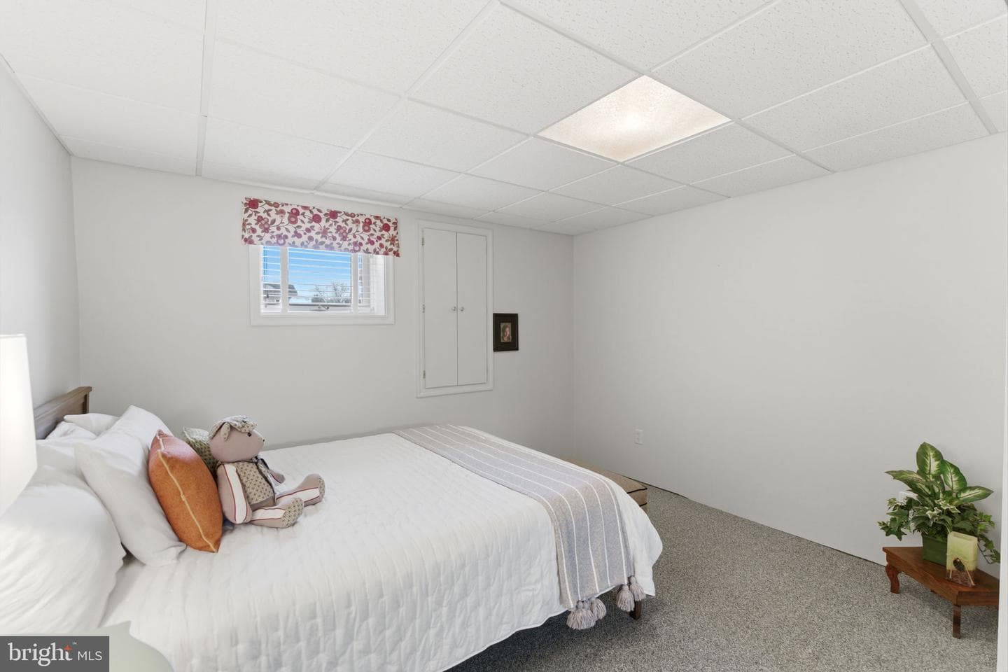 17 Renaissance Drive photo 54
